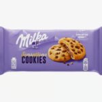 Milka Sensations keksz alpesi tejcsokoládé darabokkal és töltelékkel 156 g